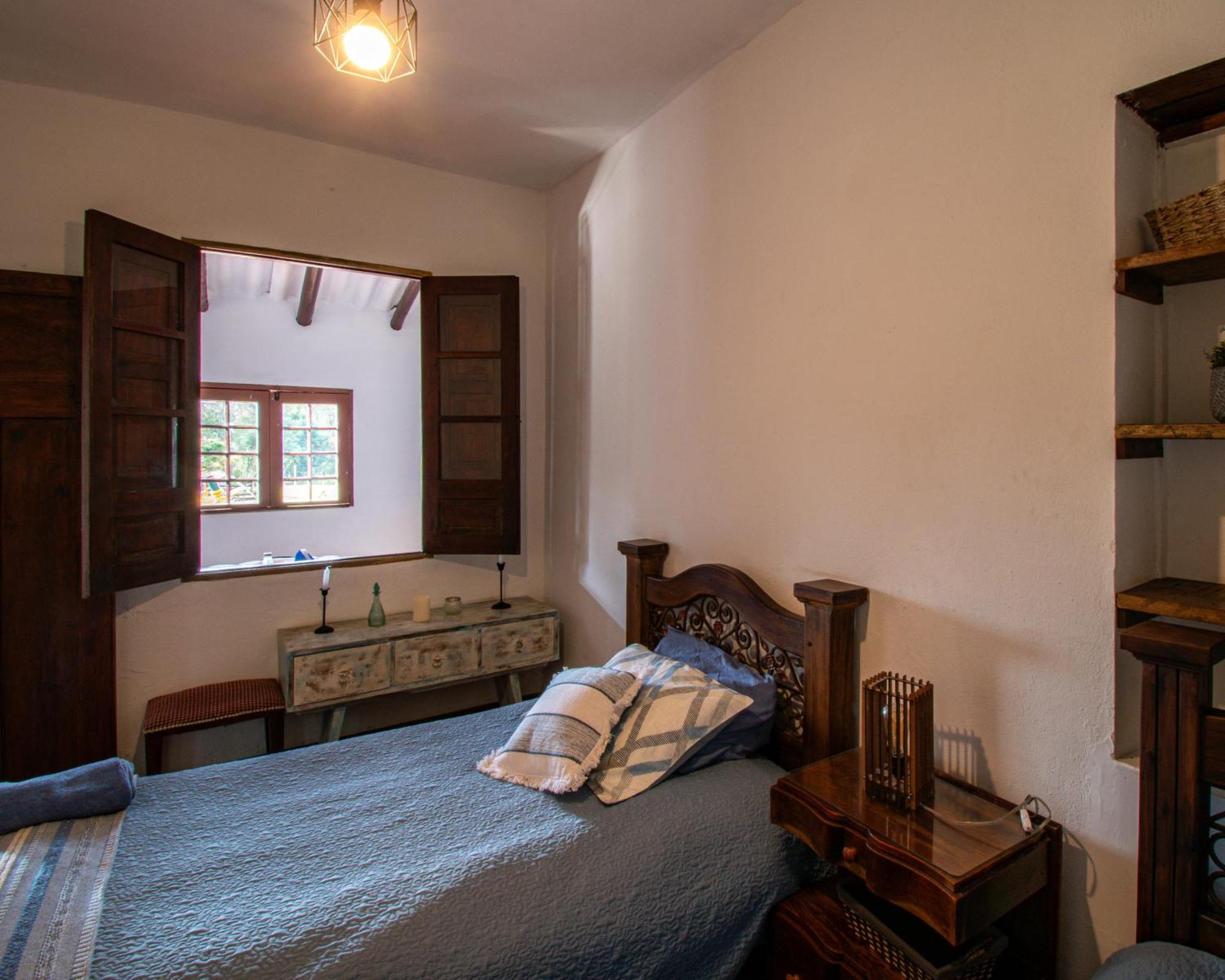 - Casa De Teja - *